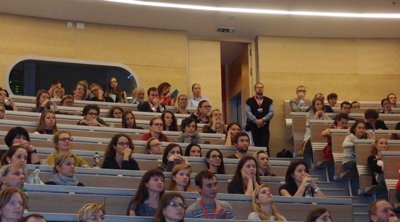 Konference a sympozia Napětí při Akutne.cz jsem za ním šla. Vzbuzoval respekt, snad i strach, měl upatlané brýle, na vizitce MUDr., KARIM. Vysněná soudní patologie to sice nebyla, ale co.