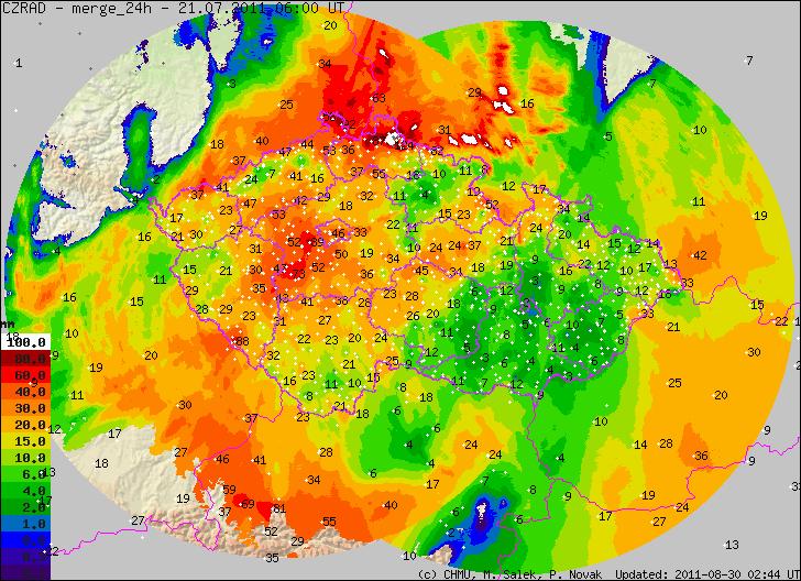 Návětrný efekt zesílení srážek se projevil zejména v Lužických a Jizerských horách a také v Brdech ve středních Čechách, viz Obr. 8. Obr. 8. Radarový odhad 4-hod.
