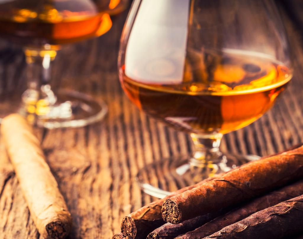 Rumy: 0,04 l Rum Havana 59, 0,04 l Trois Rivieres 90, Panenský bílý třtinový rum obsahující minerály s Martinique.