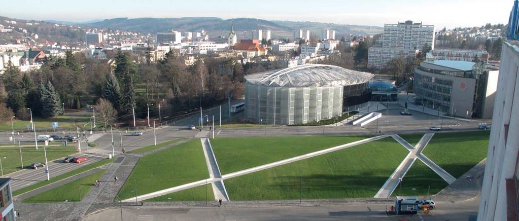 21018 STAVEBNÍ KONSTRUKCE STRUCTURES REVITALIZACE SPODNÍ ČÁSTI GAHUROVA PROSPEKTU VE ZLÍNĚ REVITALISATION OF THE LOWER PART OF GAHURA BOULEVARD IN ZLÍN Jitka Ressová, Klára Mertlíková Ve Zlíně byla