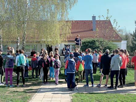 30 ČEJKOVICKÝ ZPRAVODAJ 2 / 2018 31 Naše obec recyklací k 4 635,00 starých Den Země Hnutí Brontosaurus