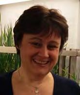 Doktorát získala v oboru molekulární biologie na Univerzitě Jean Monnet v Saint E enne, Francie.