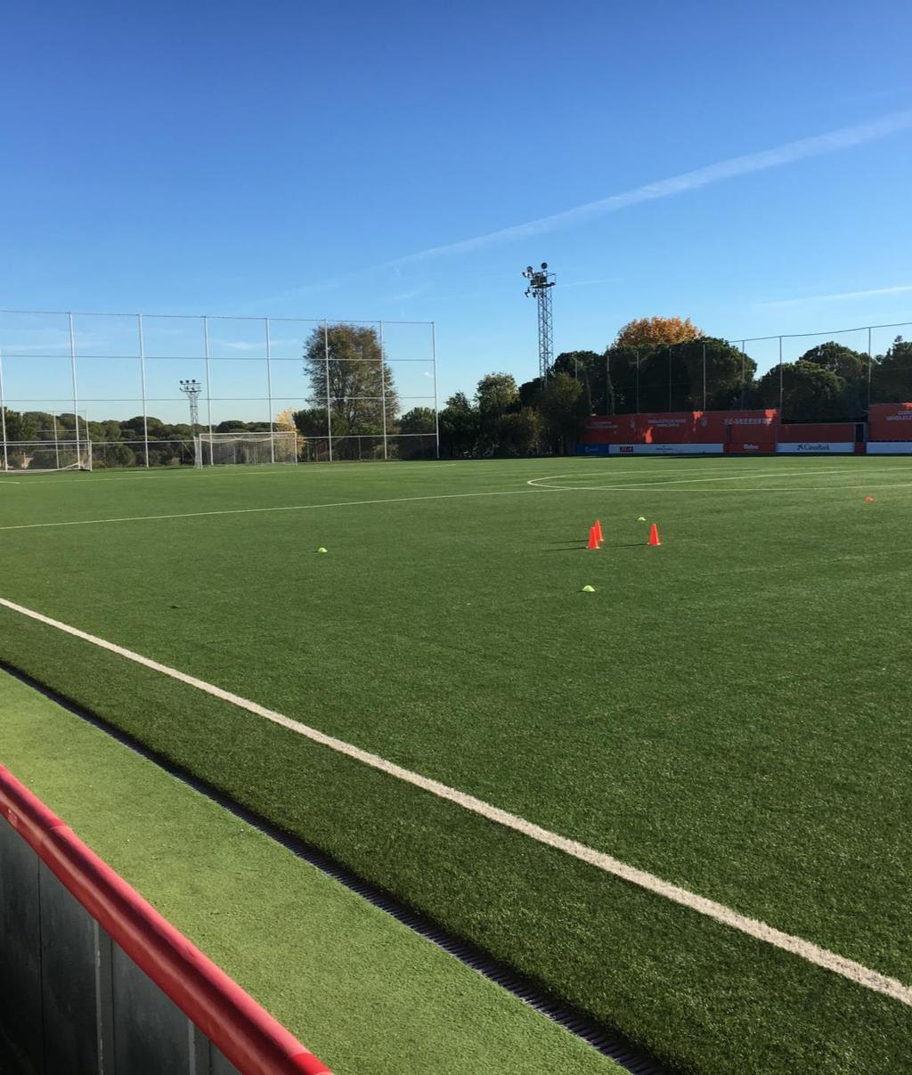 3. Tréninkové centrum (Majadahonda) 1x ministadion (přírodní trávník) 2x hřiště s přírodním trávníkem 2x