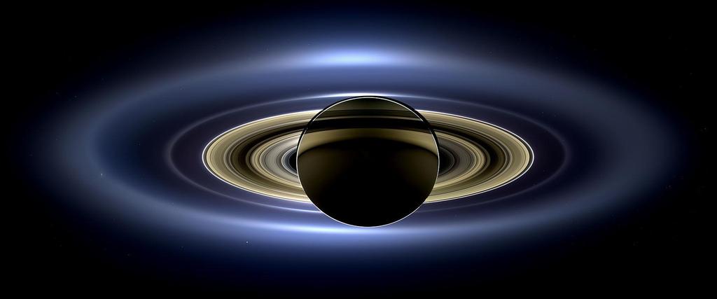 Prstence Saturnu 240