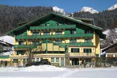 5 Apartmány HAUS IM ENNSTAL Místo pobytu a poloha: Haus im Ennstal Ruperting (752 m), vesnička asi 7 km od Schladmingu.
