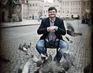 ..4 Rozhovor Jiří Janků: Každá nová inscenace pro mě znamená výzvu Dramatik a dramaturg Městských divadel pražských Jiří Janků oslavil na konci dubna významné životní jubileum.