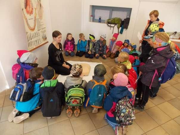 2.6. Další aktivity zařízení Středisko volného času je aktivním iniciátorem a partnerem mnoha projektů, aktivit a činností, které obohacují jeho každodenní nabídku obyvatelům města Lomnice nad