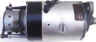 Aero 30,- Dynamo-Mitnehmers L205 35 Kč,- Náhradní pružina unašeče L173 K-Scintila 595 Kč,- Kontakty zapalování SCINTILA,- Unterbrecherkontakt Scintila (A30,A50)