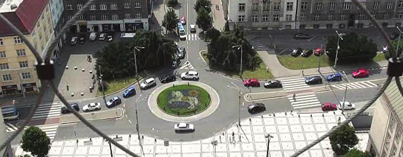Od konvenčních dvoupruhových křižovatek se již upouští a jsou nahrazovány různými typy alternativních, tzv. turbo okružních křižovatek.