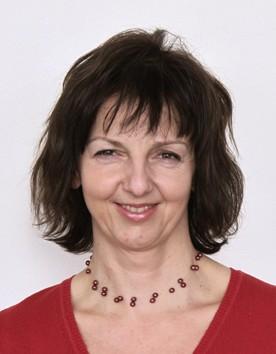 Název: odbor vnitřních věcí Pražská č.p. 2460, 393 01 Pelhřimov Zřizovatel: Město Pelhřimov Jméno vedoucího: Telefon: Fax: Email: Mgr. Jitka Dederová 565 351 451 565 323 609 dederova@mupe.