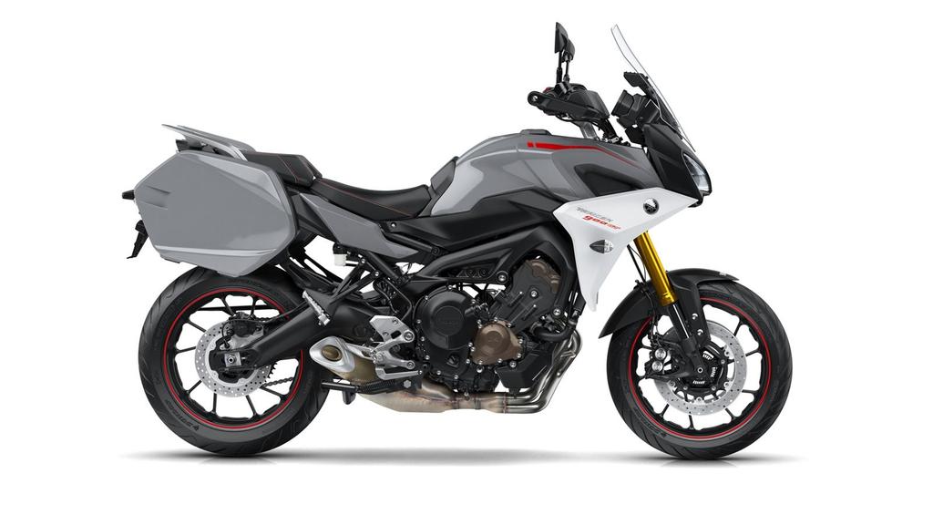 Barvy Midnight Black Nimbus Grey Phantom Blue Kvalita značky Yamaha Technici společnosti Yamaha jsou plně školeni a vybaveni tak, aby nabídli ty