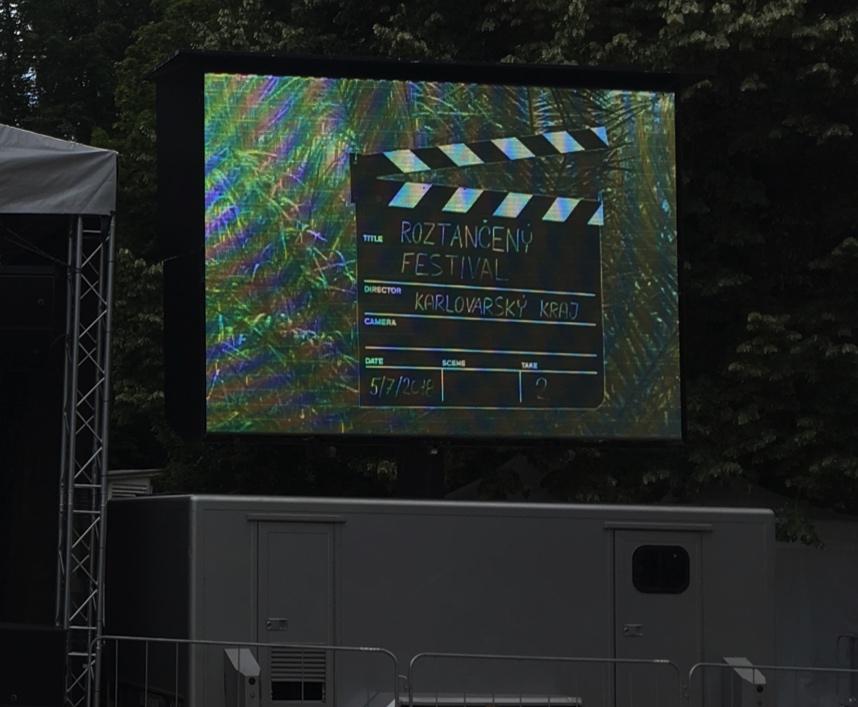21 VIDEO LED Obrazovka LED Obrazovky je vhodné používat při všech denních akcích, protože narozdíl od projektorů nejsou závislé na vysoké svítivosti.