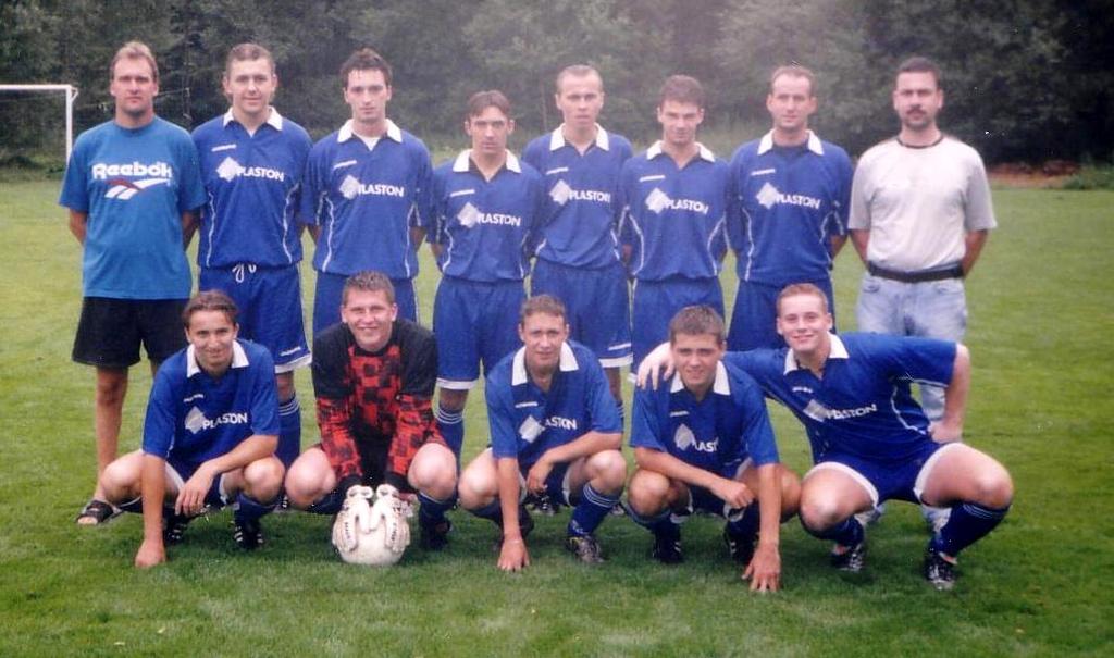 Fotbalový turnaj mužů o Putovní pohár Pavla PETERY 2.ročník Bělá nad Radbuzou dne 26.07.2003 26.7.2003 se uskutečnil 2.ročník fotbalového turnaje muţů o Putovní pohár Pavla PETERY.