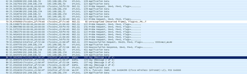 21. Jeden ze dvojice vezme notebook k AP 3. Druhý z dvojice znovu spustí Wireshark s rozhraním LAN. Spustí Wireshark ještě jednou a vybere rozhraní RealtekMirror a klikne na start.