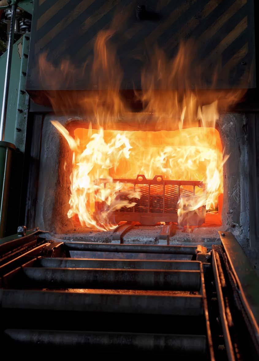 Materiálografie a měření tvrdosti 07 Nízkotlaká cementace a žíhání v leteckém průmyslu Low pressure carburizing and annealing in aircraft industry Natalie Beck ALD Vacuum Technologies GmbH
