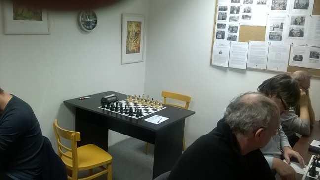 ŠOK A Holešov A 5,5-2,5 Ve čtvrtém kole k nám zavítal A-tým Holešova.