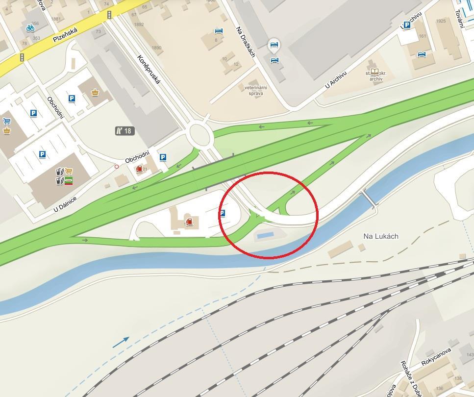 4. Křižovatka v Berouně D5 x III/11 533 4.1 Doprava města Beroun Město Beroun se nachází ve Středočeském kraji na 18km dálnice D5. Představuje důležitý komunikační uzel.