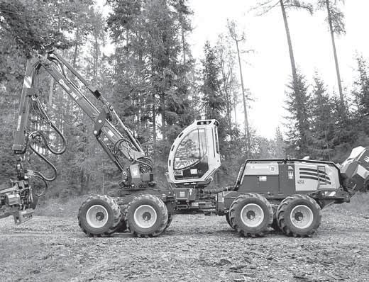 U vyváïeãek je naviják umístûn pod hydraulickou rukou, která je naklápûcí pro snaz í práci ve svazích.