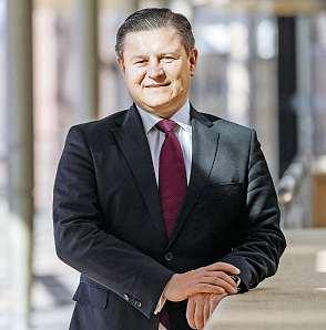 Oficiální založení proběhlo 14. února 2006, shodou okolností na sv. Valentýna. Jak vznikla myšlenka založit takovou organizaci?