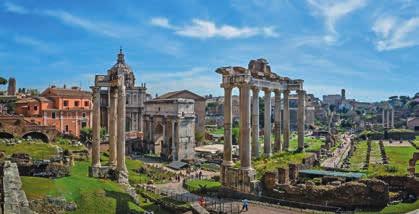 den: ráno po snídani přejezd do Říma, prohlídka antického města, jehož monumentální památky děsí a fascinují zároveň, procházka po Via Sacra (Posvátné cestě), Koloseum, Konstantinův oblouk, Forum