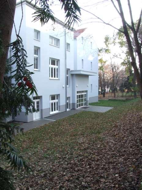 VÝROČNÍ