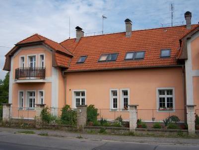 51. K Vystrkovu 560/1, na pozemku parc.č.3315 o výměře 226 m² v k.ú. Modřany celkový obestavěný prostor 1.