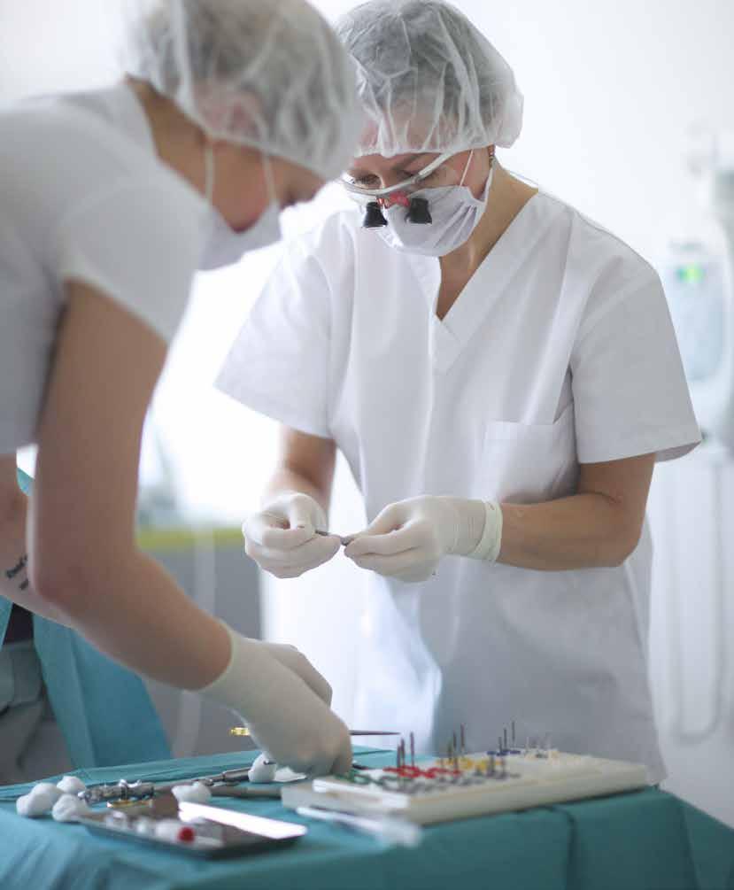 chirurgie, veterinářství, kosmetické salony santex sterile vyšetřovací, ochranné, sterilní zl Tvar: univerzální Metoda sterilizace: $ mléčná Délka rukavice (mm): > 240 pudrovaný hladký AQL: 1.