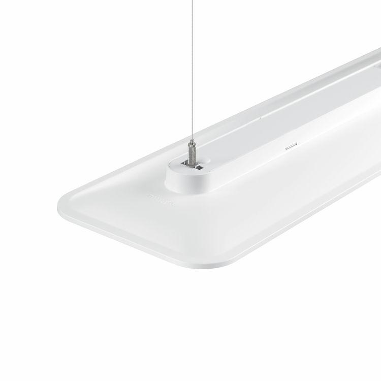 Typ SP480P (verze pro přímé osvětlení) SP482P (verze pro přímé/nepřímé osvětlení) Světelný zdroj Philips Fortimo LED Line 1R Příkon (±10 %) SP480P: 40 W (4000 K / ACC-MLO) SP482P: 43 W (4000 K /