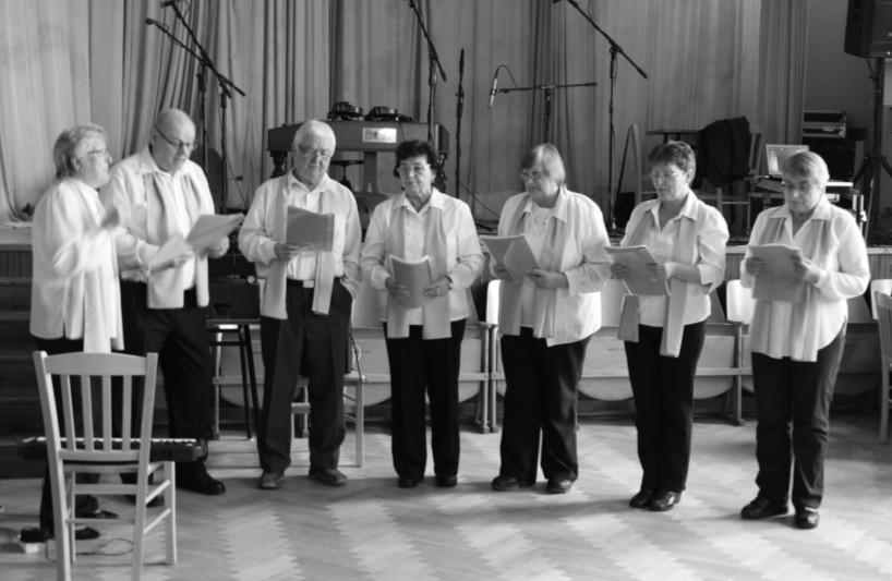 Mladá zpěvačka vystřihla píseň Hallelujah v angličtině jako původní verze. Počet návštěvníků 156. Lidé z širokého okolí, škoda, že málo místních.