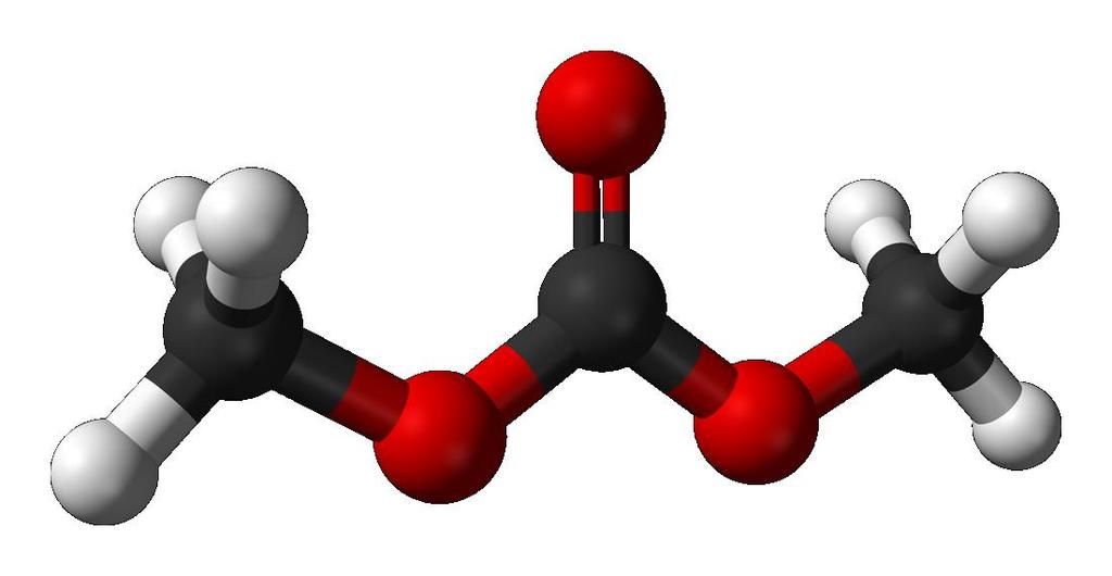 Obr. 8: Molekula dimethylkarbonátu 3D Vlastnosti [8] relativní permitivita 3,17 teplota tuhnutí 3 C teplota vzplanutí 17 C teplota varu 90 C teplota samovznícení 465 C 2. Měřené veličiny 2.