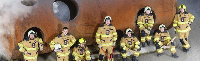 ACTUALITÉS AKTUALITY UNE ENTREPRISE TCHÈQUE A CRÉÉ DES TENUES INTELLIGENTES POUR LES POMPIERS FRANÇAIS ČEŠI USPĚLI S CHYTRÝMI OBLEKY PRO HASIČE V TENDRU PRO FRANCII des objets distants.