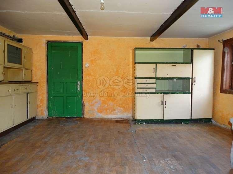 Záznam o prodeji srovnávané nemovitosti č. 2 1. Identifikace Prodej, Rodinný dům, 140 m 2, č.p. 310, Mikulášovice, okres Děčín Celková cena: 50.000 Kč Adresa: Mikulášovice, okres Děčín 2.