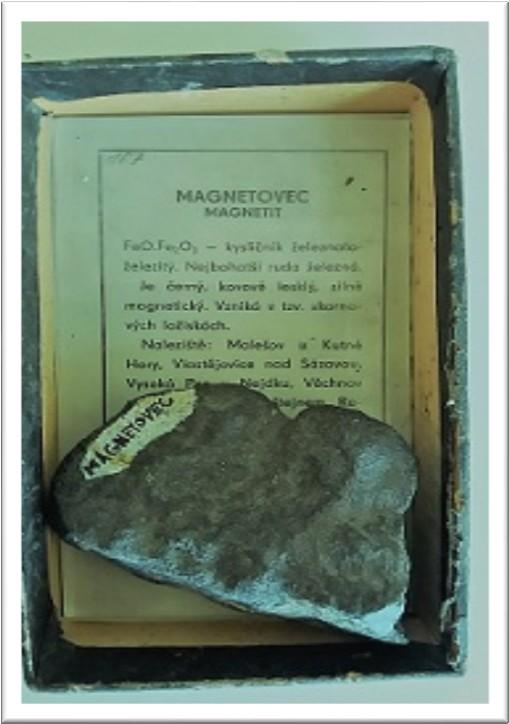 2. Magnet První používané magnety byly magnety přírodní kousky magnetovce (sloučenina železa a kyslíku).