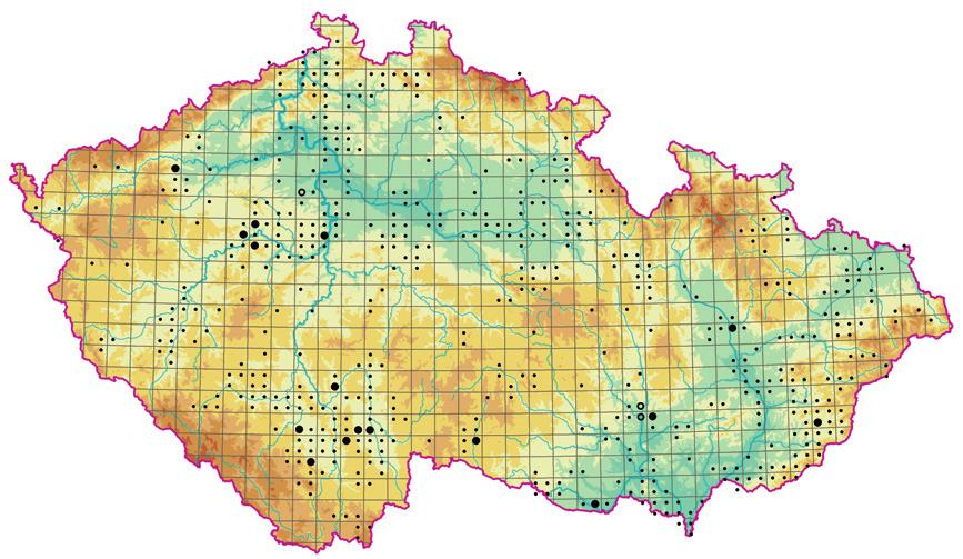Vegetace jednoletých nitrofilních vlhkomilných bylin (Bidentetea tripartitae) Stanoviště.