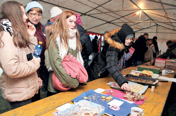 Pokud jste jej náhodou ještě neobdrželi, stavte se pro něj na obecní úřad. Každá domácnost má jeden kalendář zdarma.