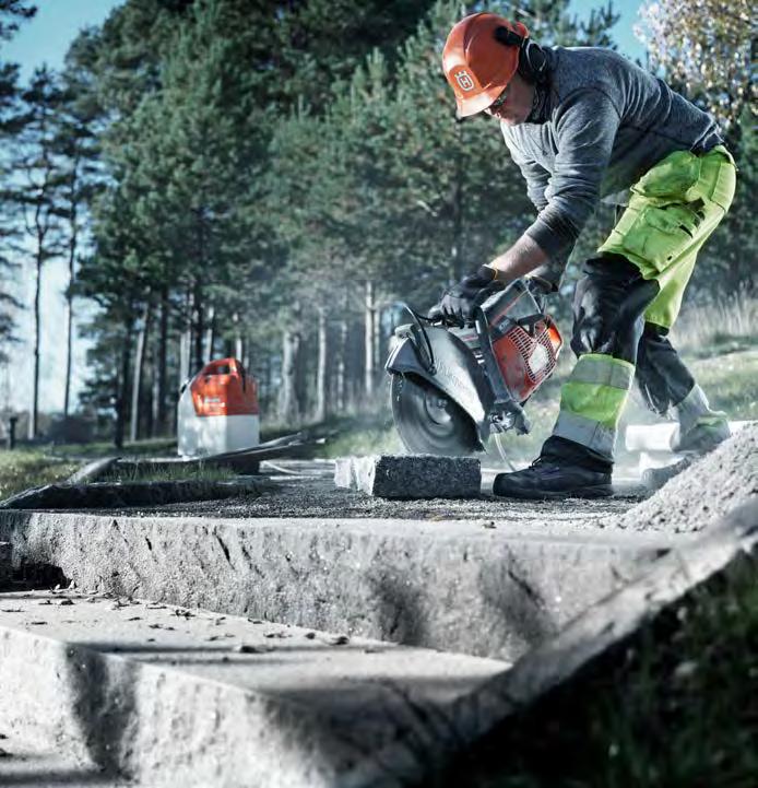 58 ROZBRUŠOVACÍ PILY PILY PRO PROFESIONÁLNÍ POUŽITÍ Rozbrušovací pily a diamantové kotouče Husqvarna vynikají svou vysokou