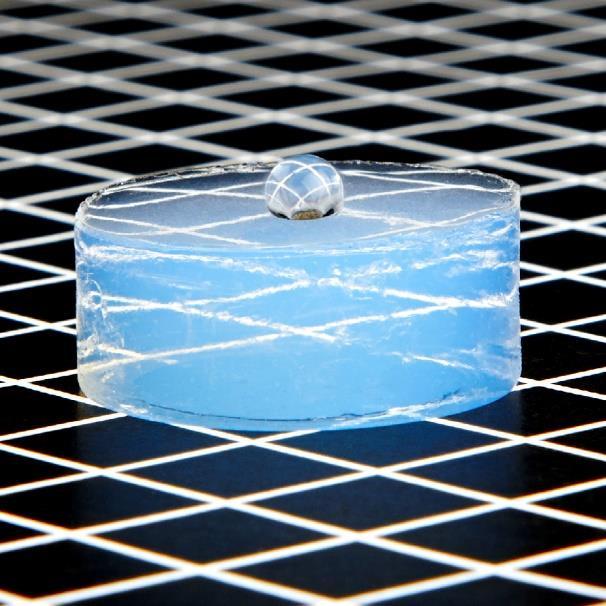 Energetický ústav Obrázek 10: Aerogel [1] Vysoké učení technické v Brně Obrázek 11: Tepelná aerogelová izolace [38] Minerální vlna Minerální