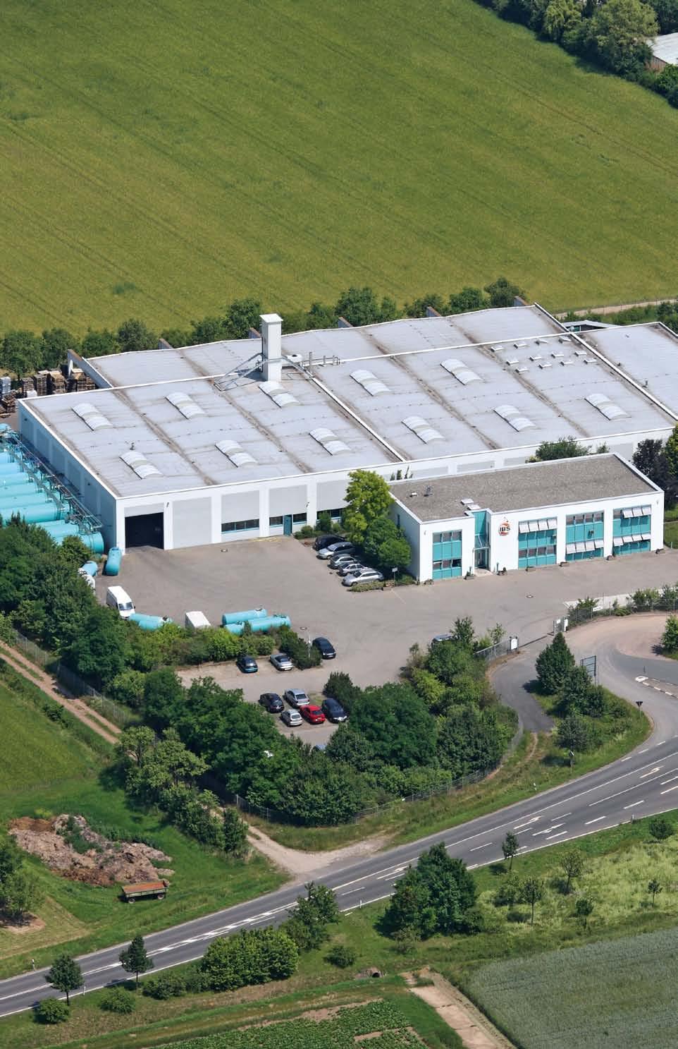 : +49 (0) 670193 830 Fax: +49 (0) 670193 8333 EMail: info@ibsscherer.de Rodinný podnik s tradicí.