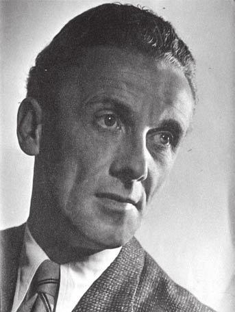 Jeho známou prací je pomník cestovatele Emila Holuba v Holicích z roku 1949, též plastiky Kristus a Magdalena a Milenci. 6.