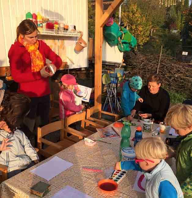 STATUTÁRNÍ ORGÁNY A SPOLUPRACOVNÍCI SPOLUPRACOVNÍCI STROMÍK KOORDINÁTORKA: Tereza Jiráčková PEDAGOGOVÉ: Iveta Kalousková, Zuzana Hrnčířová, Alena Nováková, Martina Hájíčková, Anna Vítešníková,