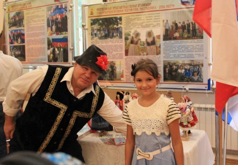 Chorvatsko, Daruvar Bohdana Pěva Šolcová Mezinárodní festival dechové hudby Velkým fenoménem v Chorvatsku je jednoznačně Mezinárodní festival dechové hudby FLIG v Daruvaru.