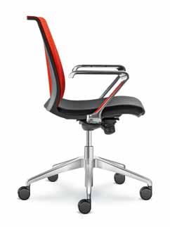 U všech modelů Lyra Net (kromě vysokých otočných židlí 201 a 200) lze zvolit pohledovou nosnou skořepinu židle v černé nebo efektní