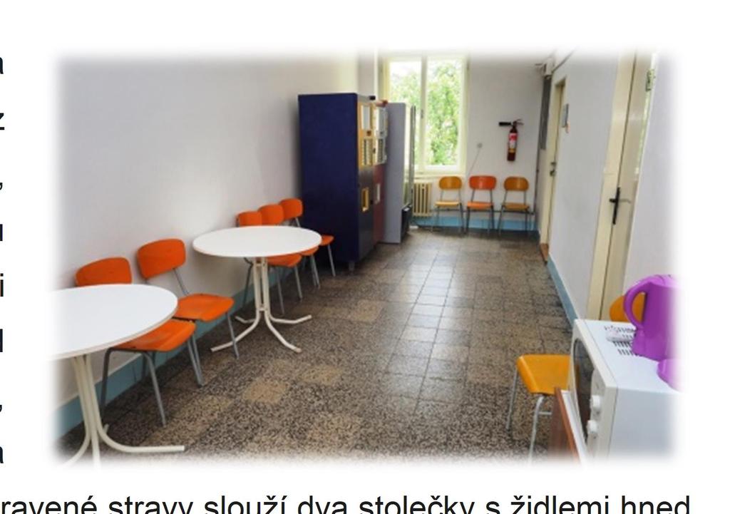 připojení flashdisků pomocí USB portu a otevírání dokumentů ve formátu Microsoft Office. Tisk z těchto počítačů není možný.