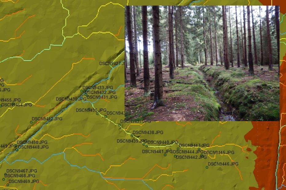 Ministerstvo zemědělství, Praha, 19. říjen 2017 Stream Definition, Raster to Polyline) odtokové linie s přispívajícími plochami nad 0,025 ha, 0,5 ha a 2,5 ha.