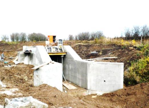 9 Stavba železobetonového výpustního objektu