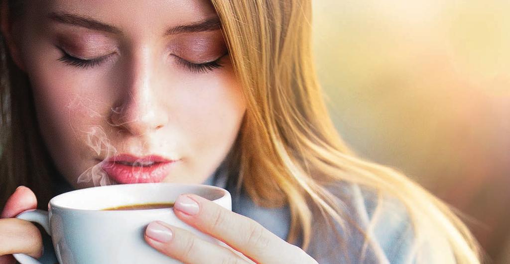 Káva VNÍMEJTE KÁVU VŠEMI SMYSLY Každé kávové zrno obsahuje asi 500 aromatických a chuťových složek.