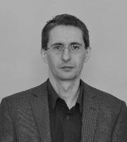2. Úvodní slovo předsedy Dozorčí rady KNL Vážení akcionáři, vážení čtenáři, v Dozorčí radě Krajské nemocnice Liberec, a. s., došlo v březnu 2013 k výměně zástupců majoritního akcionáře, Libereckého kraje.