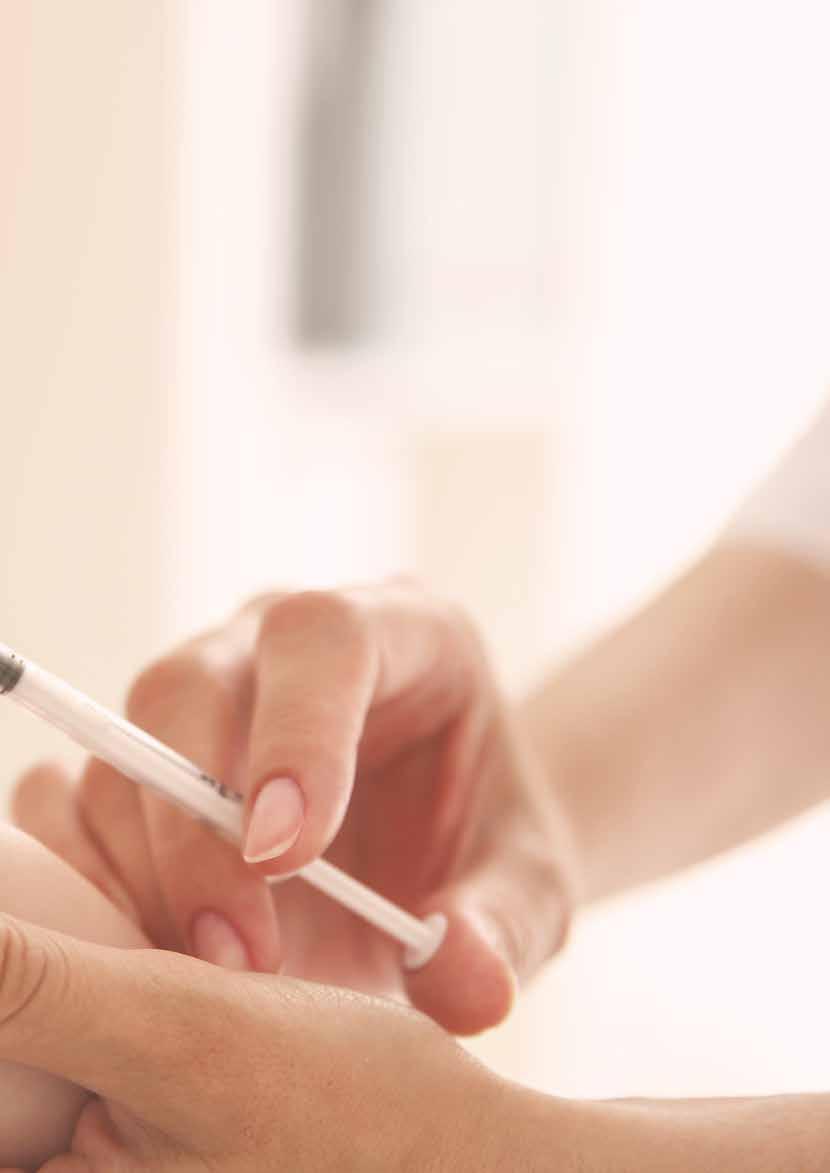 OČKOVACÍ KALENDÁŘ Očkování je důležitou součástí zdravotní prevence, jehož základním významem je předcházení některým infekčním nemocem.