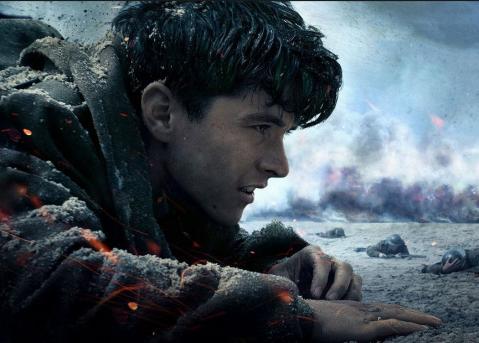 Film sleduje osudy dvou vojáků českého zahraničního odboje, Josefa Gabčíka (Cillian Murphy) a Jana Kubiše (Jamie Dornan), kteří provedou v prosinci 1941 výsadek do své okupované vlasti.