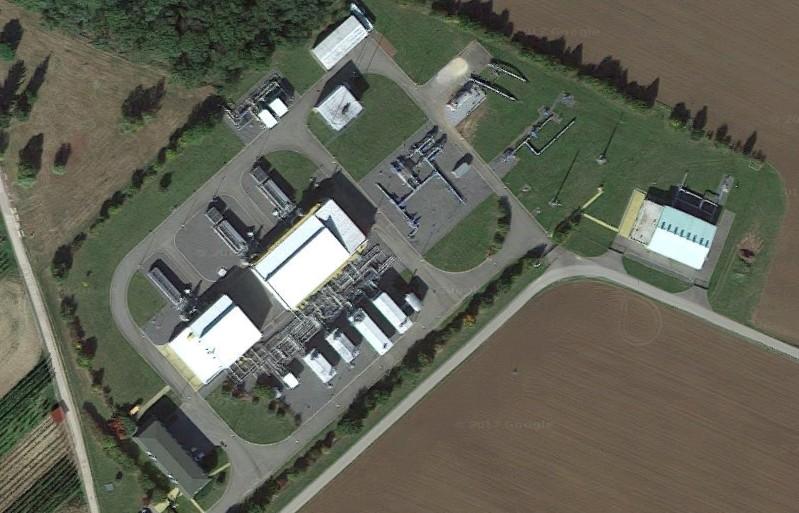 4. PZP Dolní Bojanovice Vlastníkem i zároveň provozovatelem podzemního zásobníku plynu Dolní Bojanovice je v současnosti společnost SPP Storage s.r.o. PZP byl vybudován v roce 1999 na jedné z nejvýznamnějších ropoplynových lokalit v ČR, a to na vytěženém Poddvorovském ložisku.